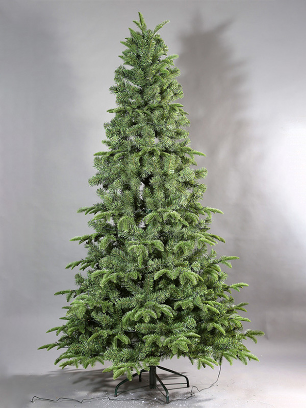 Normal Noel Ağacı 9A3A8694