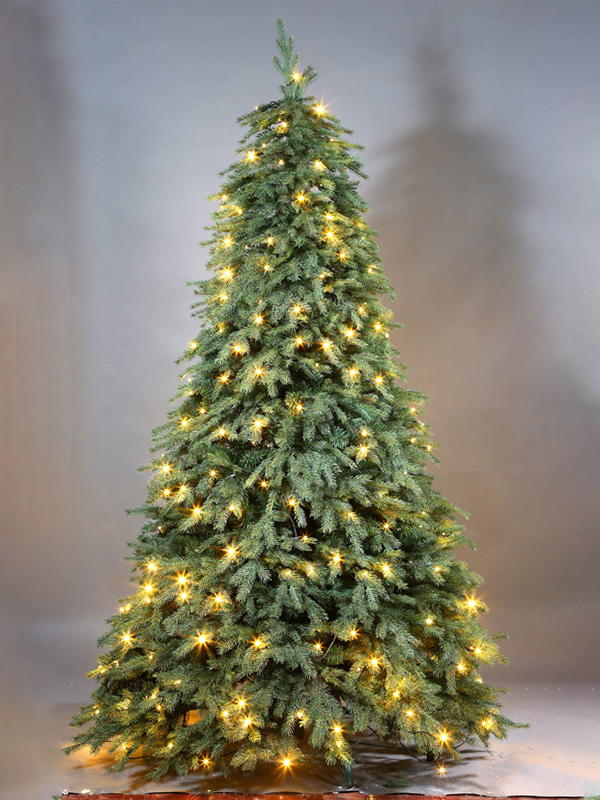 Normal Noel Ağacı 9A3A8734
